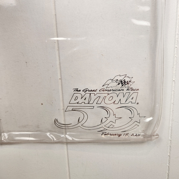 NASCAR 2001 Daytona 500 Race Day Souvenir Program Magazine Poster Newspaper CD - Picture 8 of 8